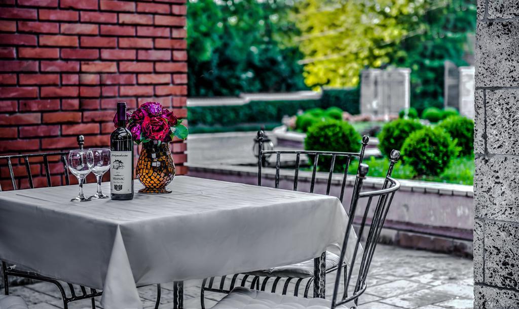 The Belgrade Hills Rooms And Suites エクステリア 写真